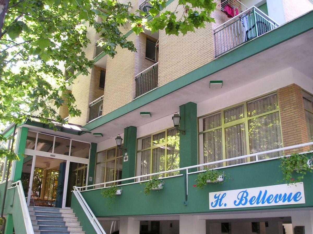 Hotel Bellevue Чезенатико Экстерьер фото